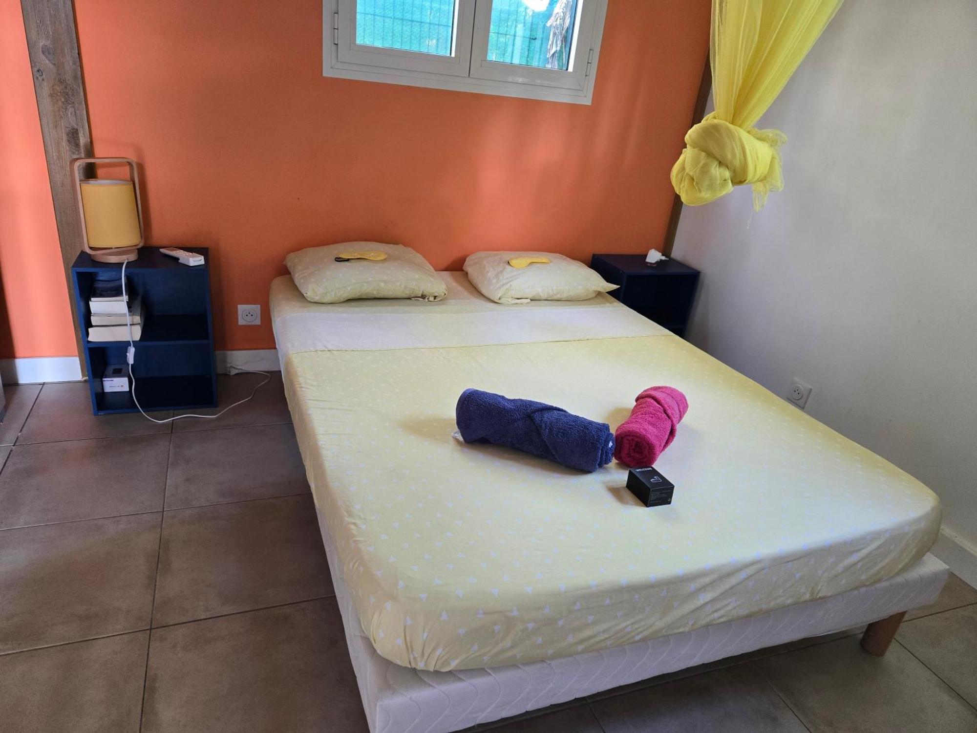 Bunghello Village Piscine & Spa Trois-Rivières Екстериор снимка