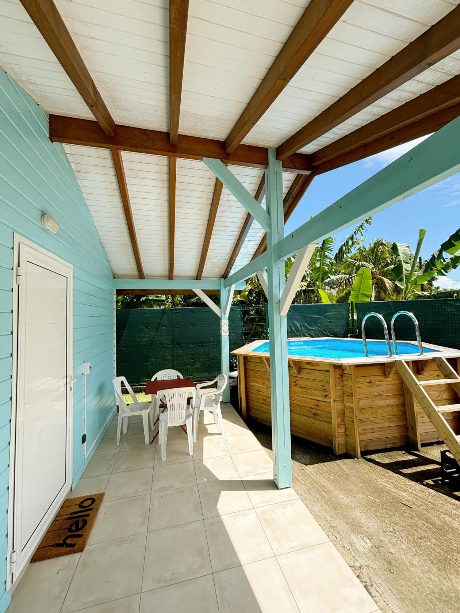 Bunghello Village Piscine & Spa Trois-Rivières Екстериор снимка