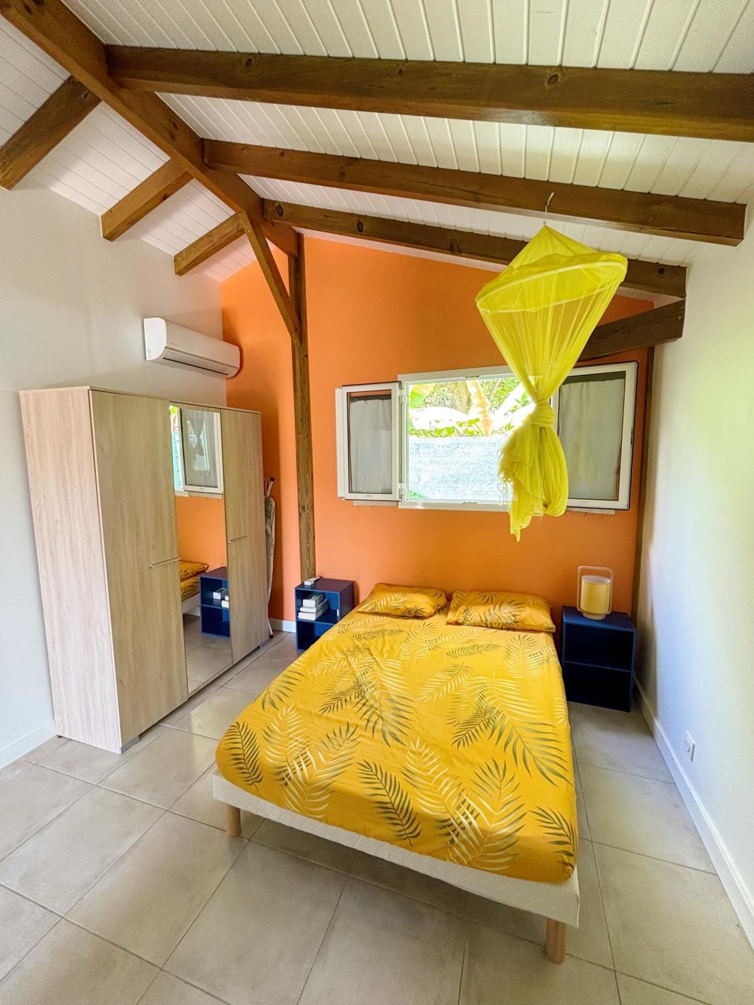 Bunghello Village Piscine & Spa Trois-Rivières Екстериор снимка